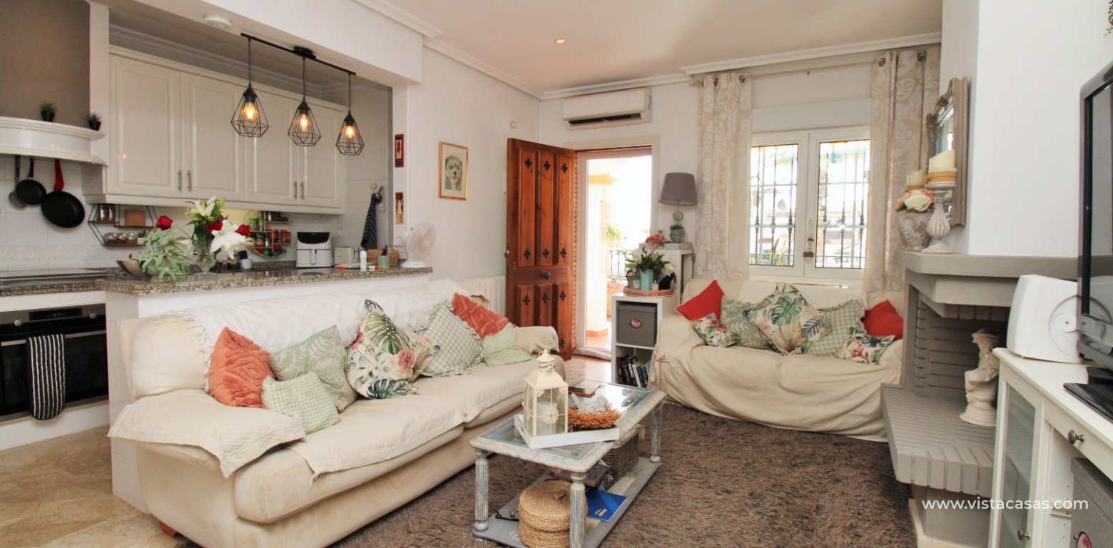 Buhardilla Townhouse for Sale in R19 Los Dolses living area 2