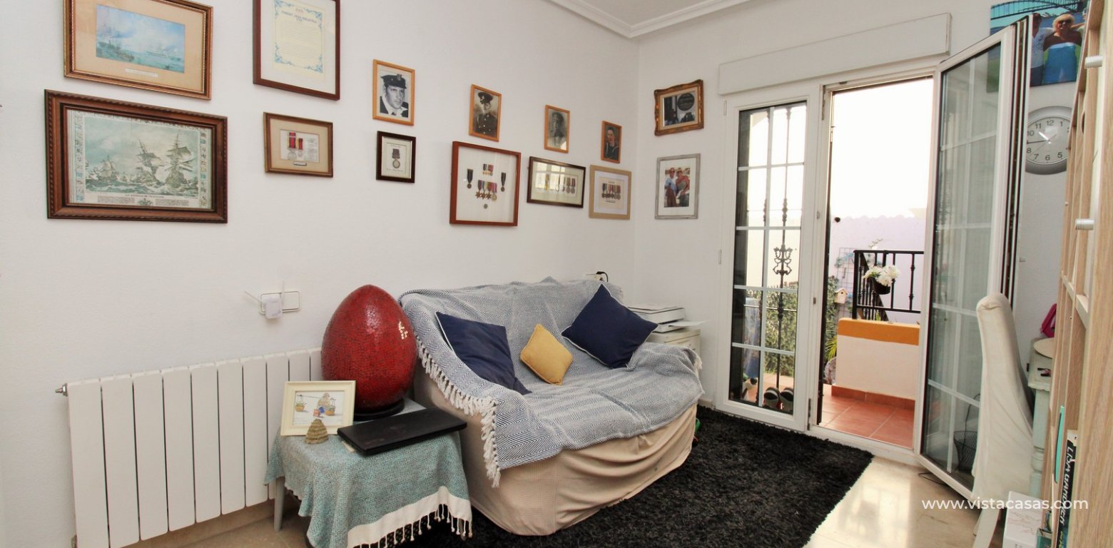 Buhardilla Townhouse for Sale in R19 Los Dolses twin bedroom