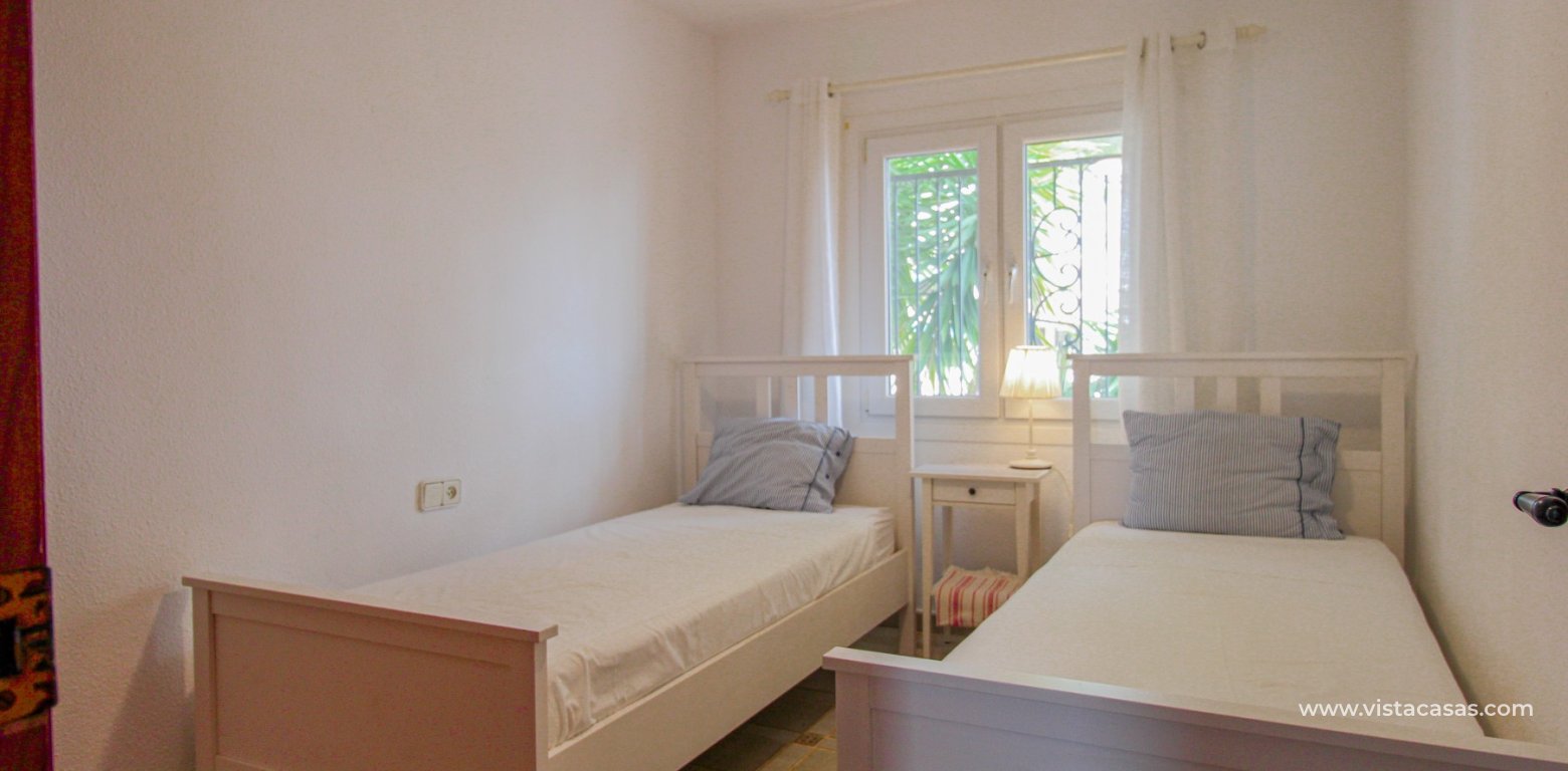 Buhardilla Townhouse For Sale Valencias Villamartin twin bedroom