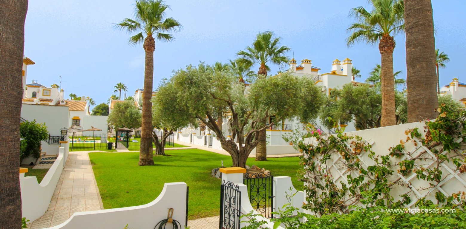 Buhardilla Townhouse For Sale Valencias Villamartin communal gardens outlook