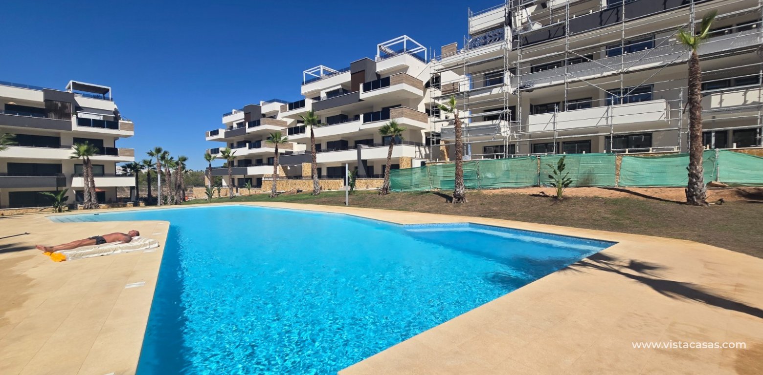 Resale - Apartment - Villamartin