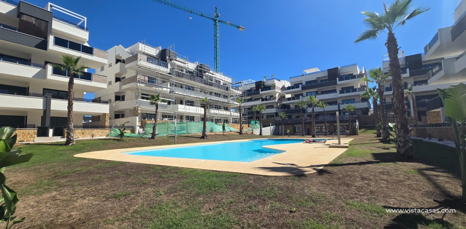 Resale - Apartment - Villamartin