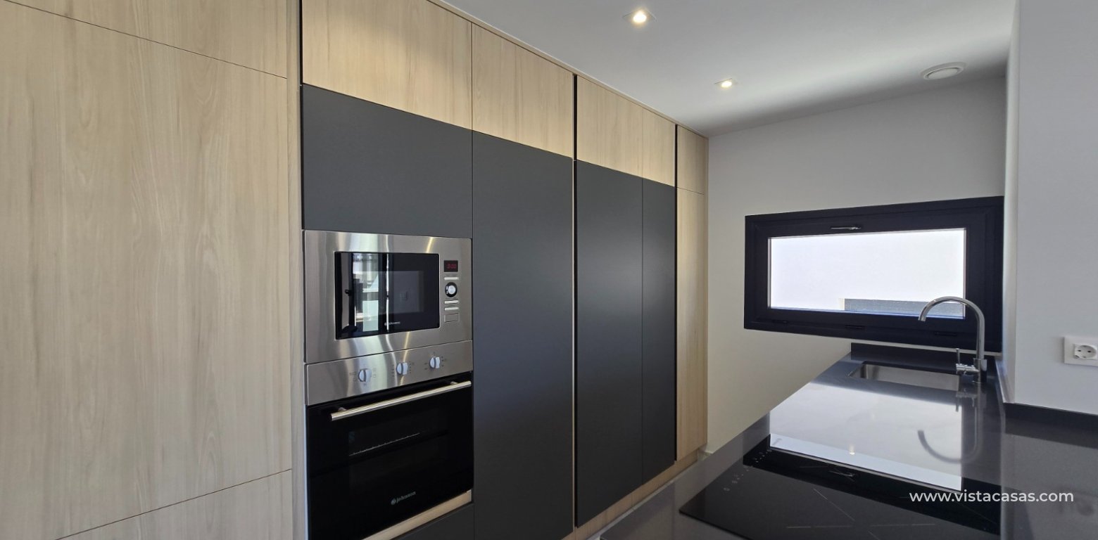 Resale - Apartment - Villamartin