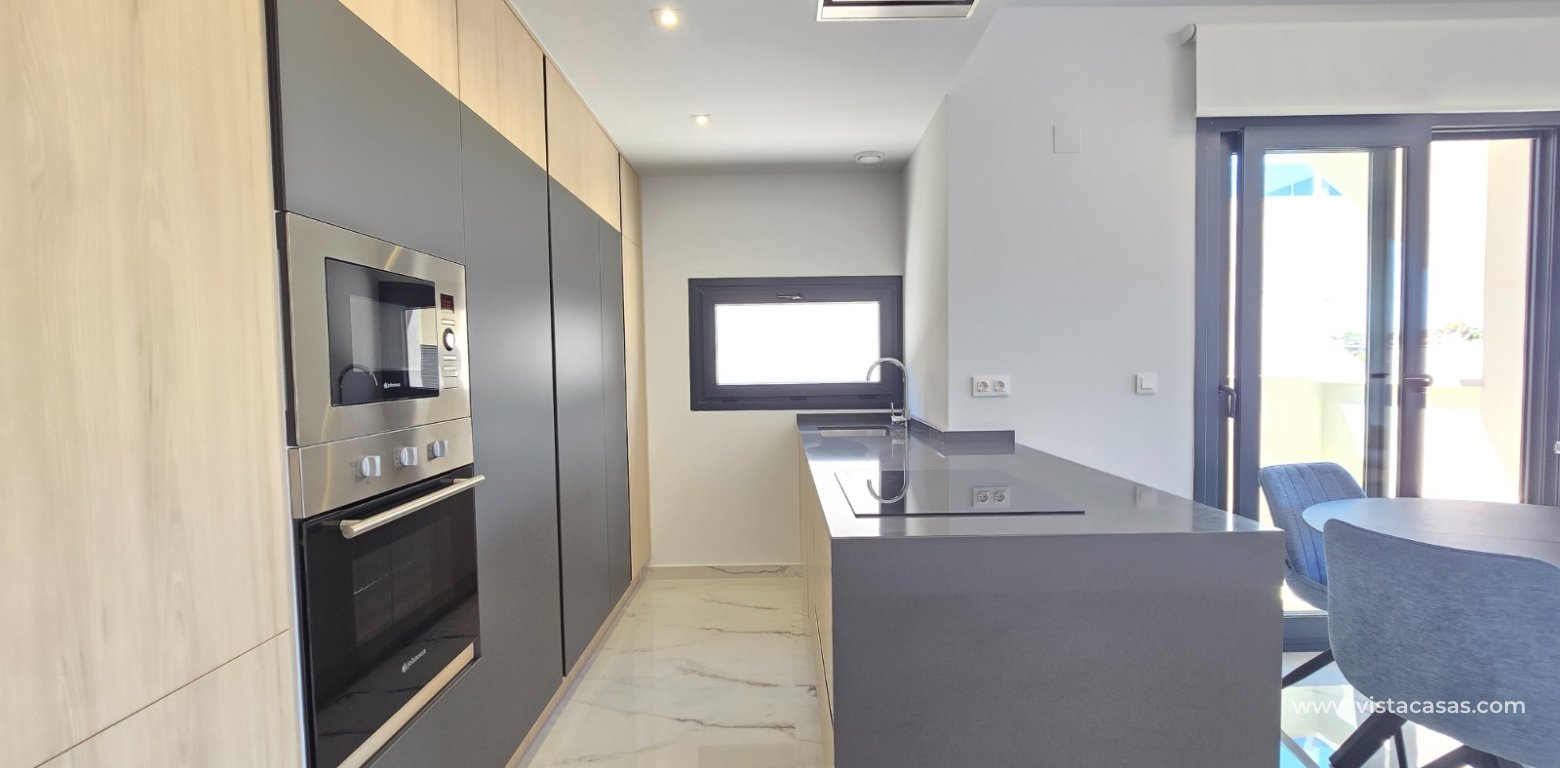 Resale - Apartment - Villamartin