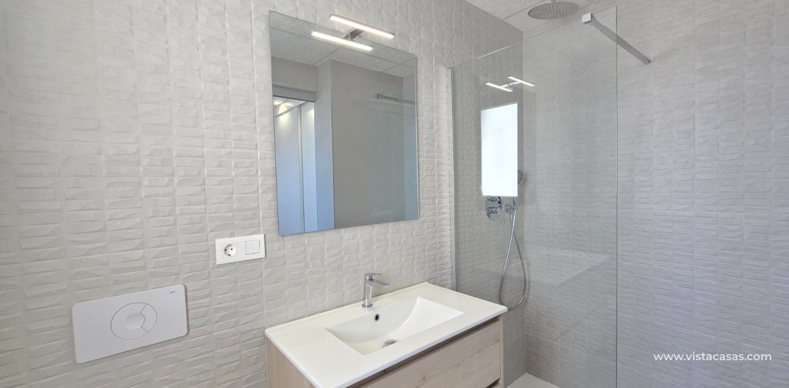 Resale - Apartment - Villamartin