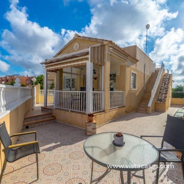 Villa - Sale - Torrevieja - Torrevieja