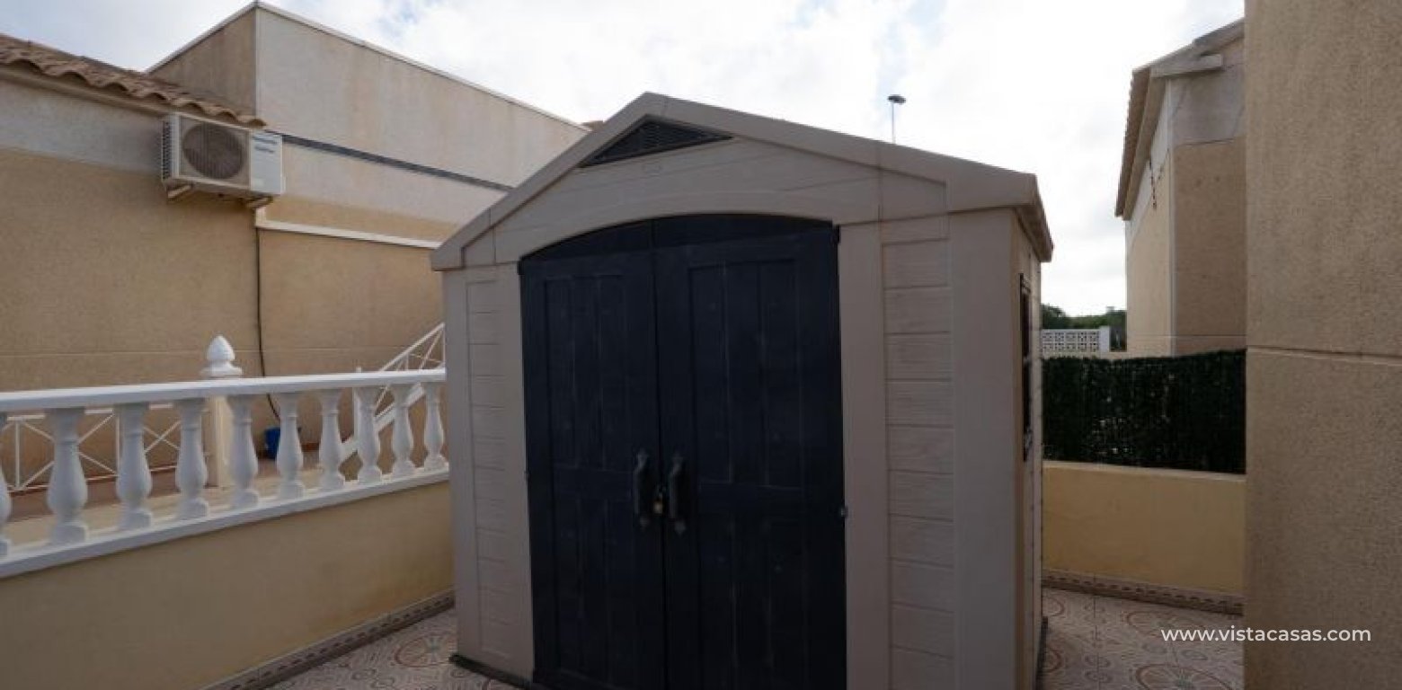 Resale - Villa - Torrevieja