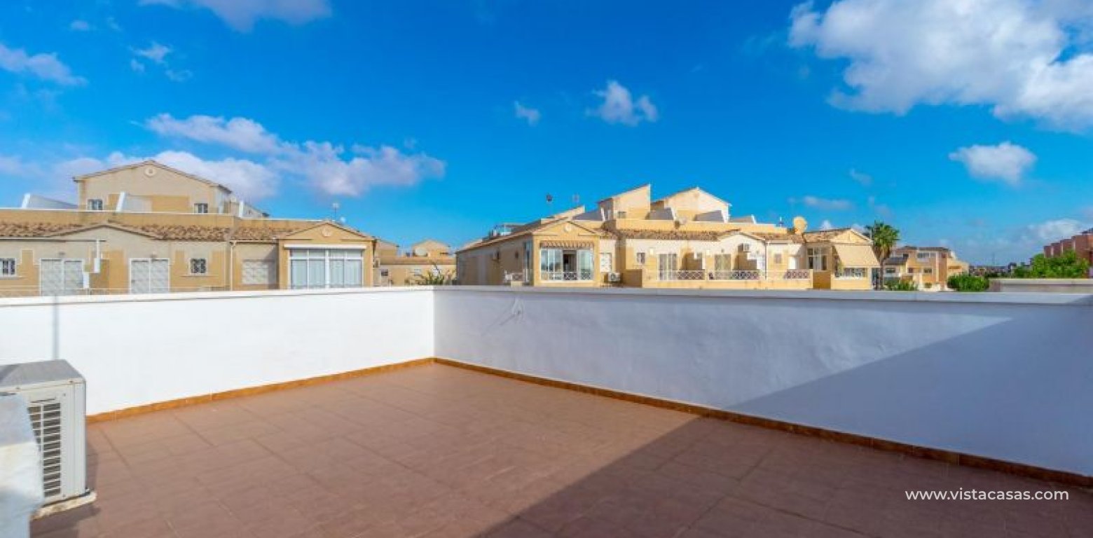 Resale - Villa - Torrevieja