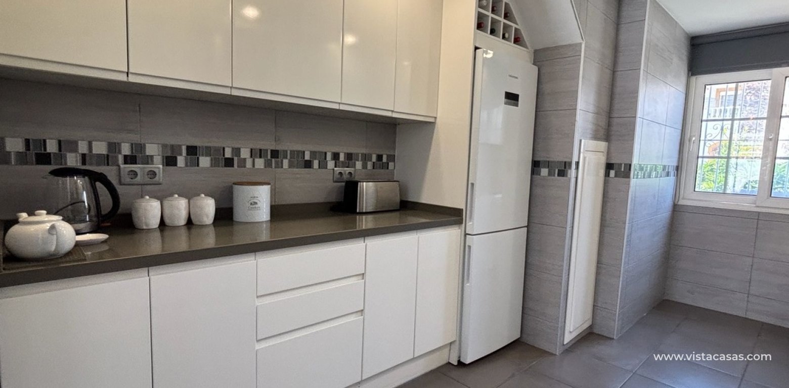 Venta - Chalet - Villamartin