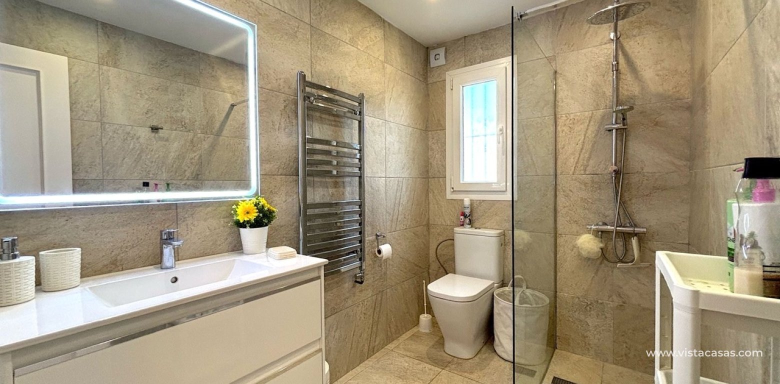 Venta - Chalet - Villamartin