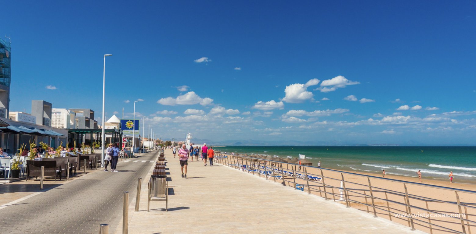 Resale - Apartment - Torrevieja - La Mata