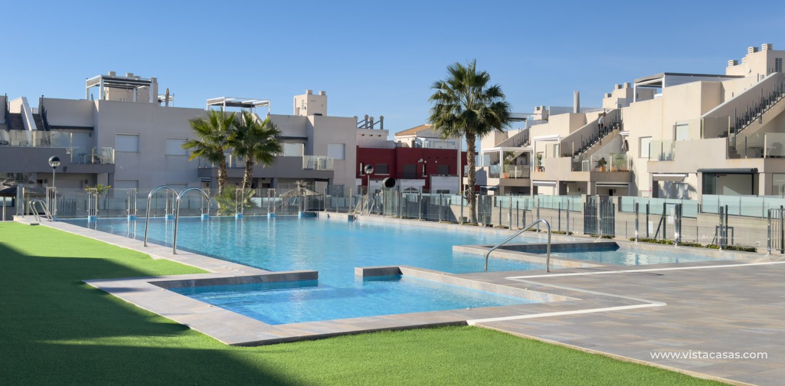 Resale - Bungalow - Torrevieja