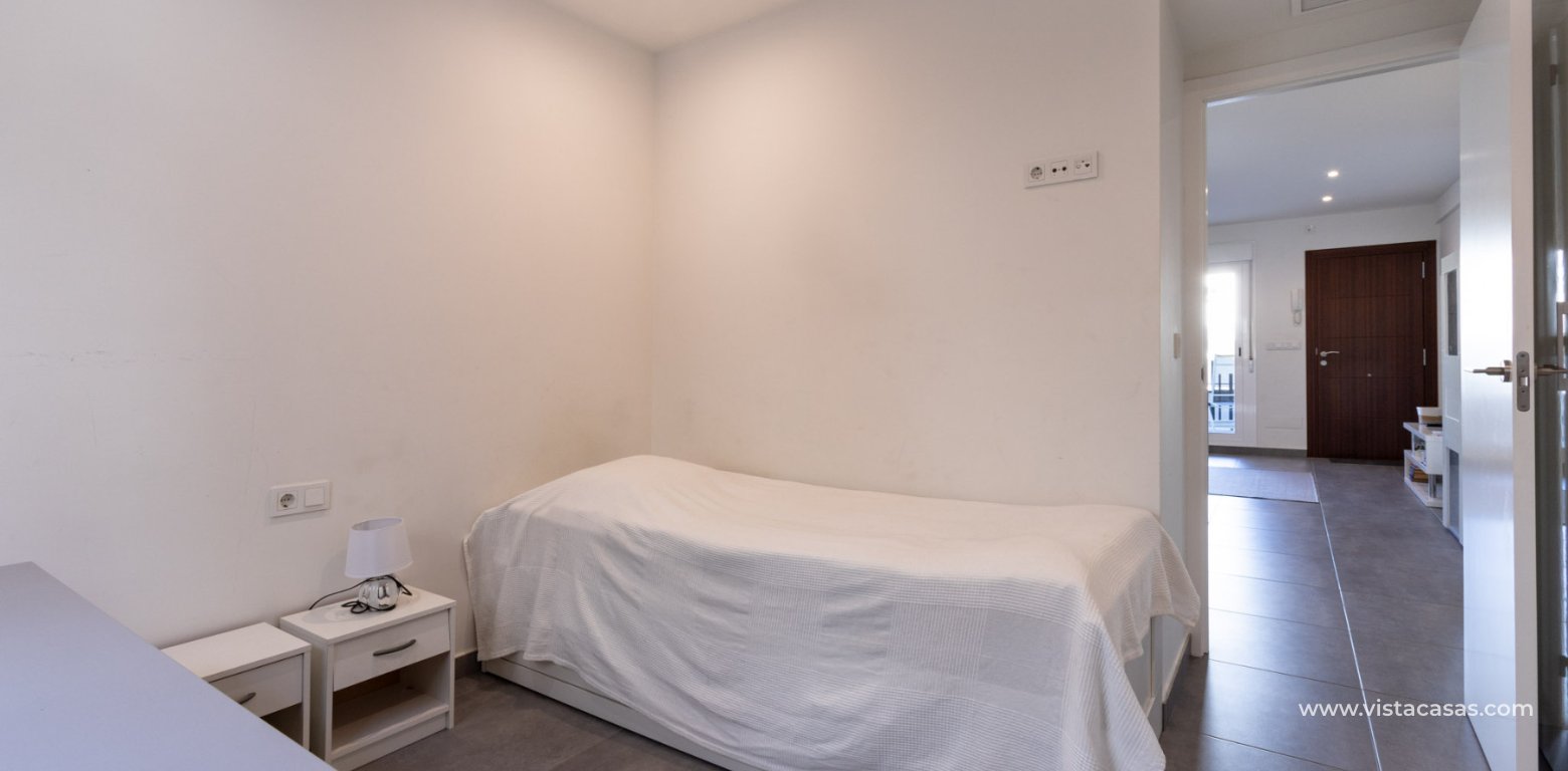 Resale - Bungalow - Torrevieja