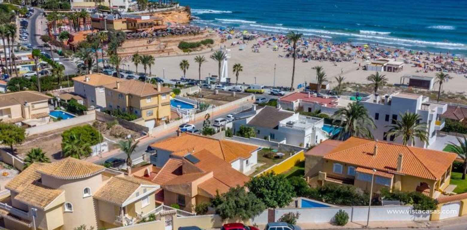 Resale - Villa - La Zenia