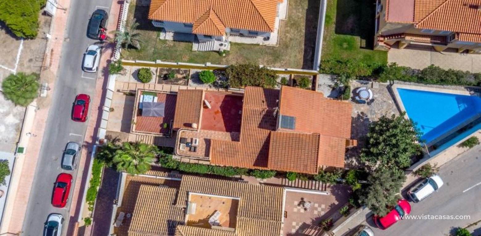 Resale - Villa - La Zenia