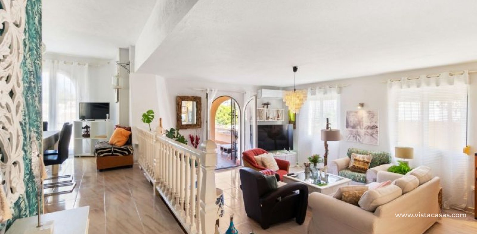 Resale - Villa - La Zenia