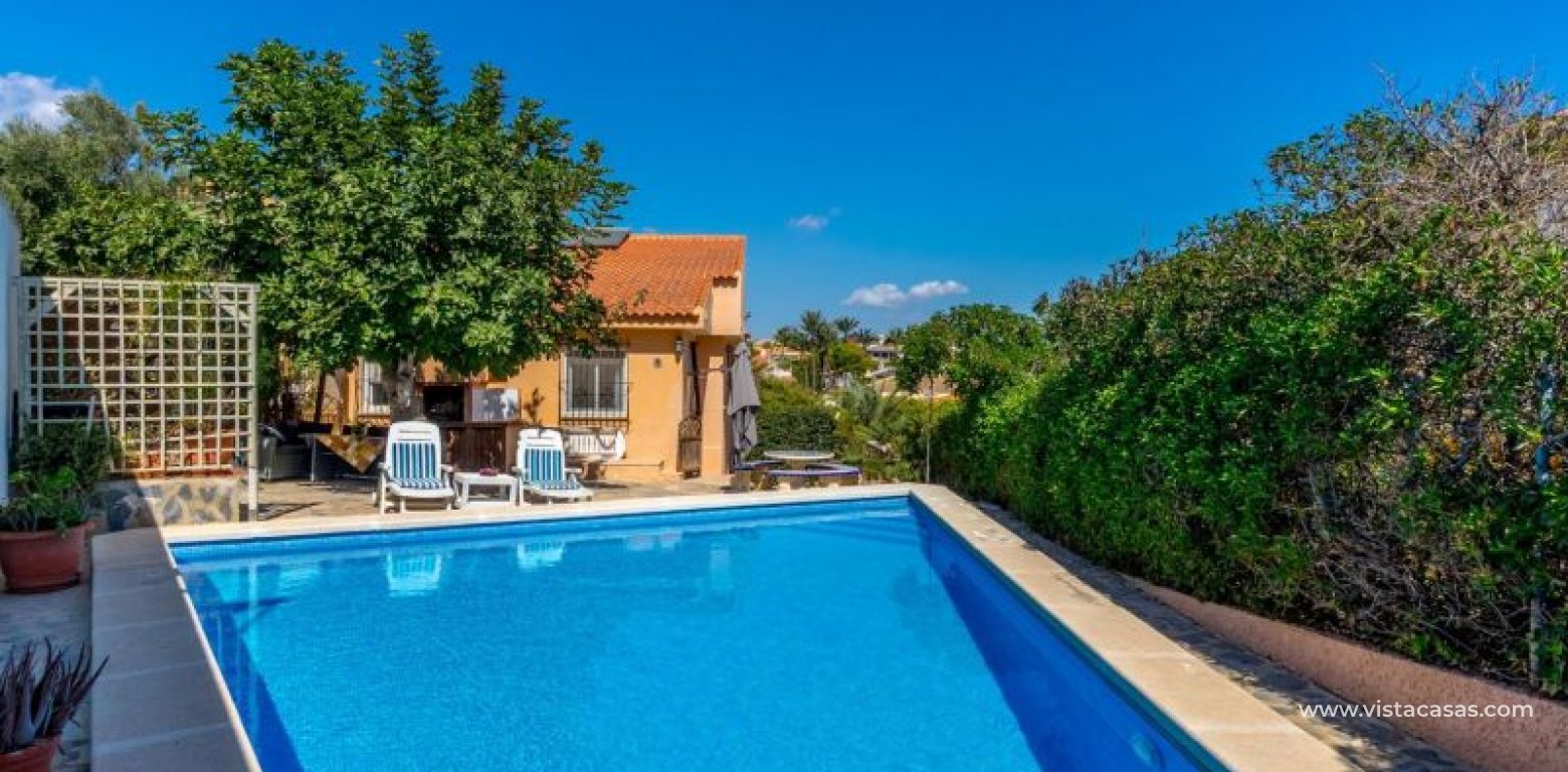Resale - Villa - La Zenia