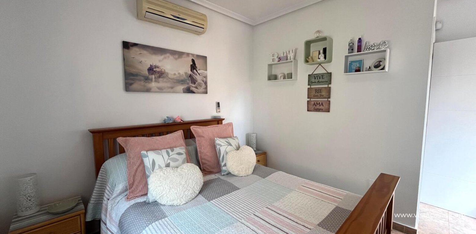 Resale - Villa - Algorfa