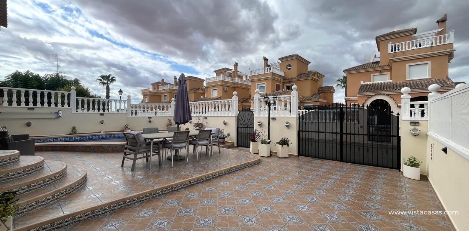 Resale - Villa - Algorfa