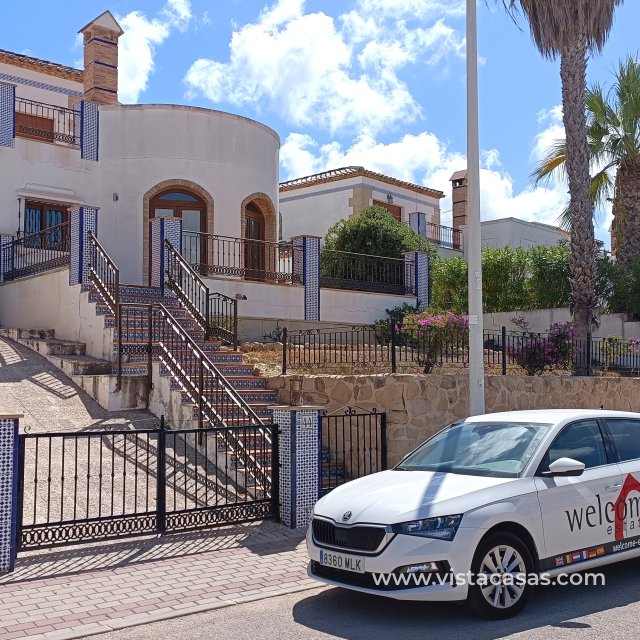 Villa - Resale - Algorfa - La Finca Golf Resort
