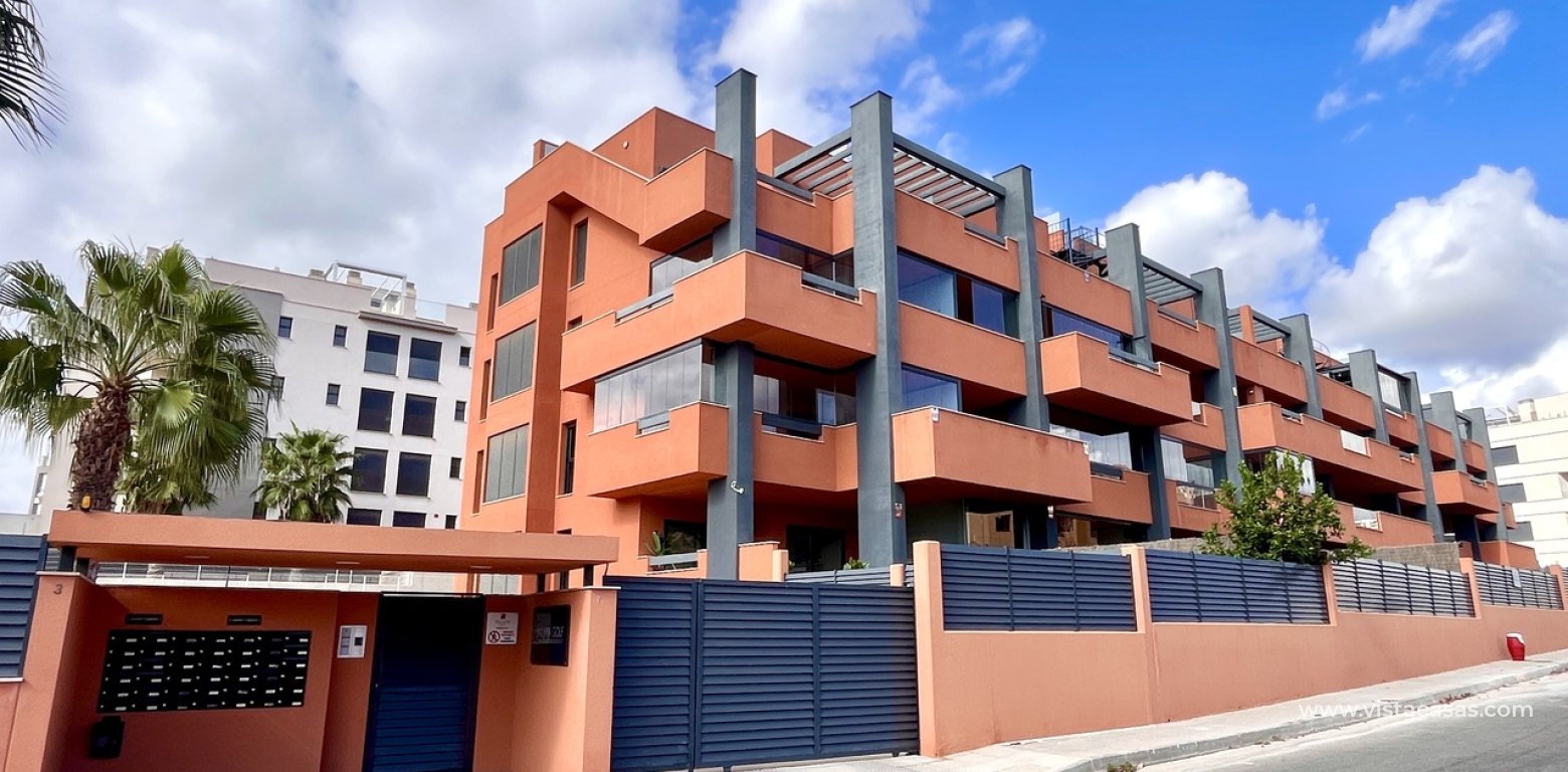 Resale - Apartment - Villamartin
