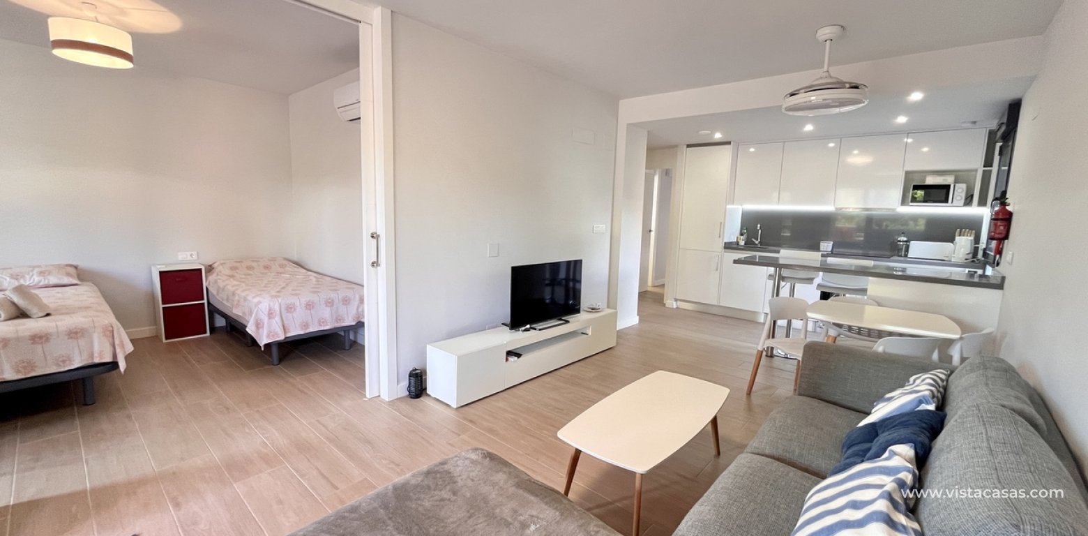 Resale - Apartment - Villamartin