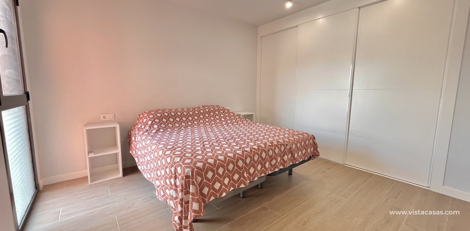 Resale - Apartment - Villamartin