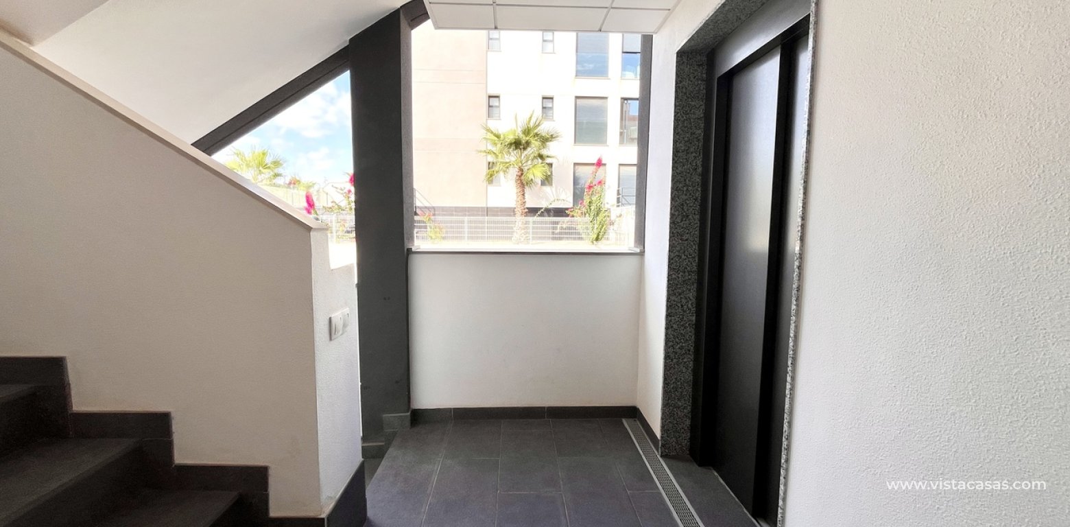 Resale - Apartment - Villamartin