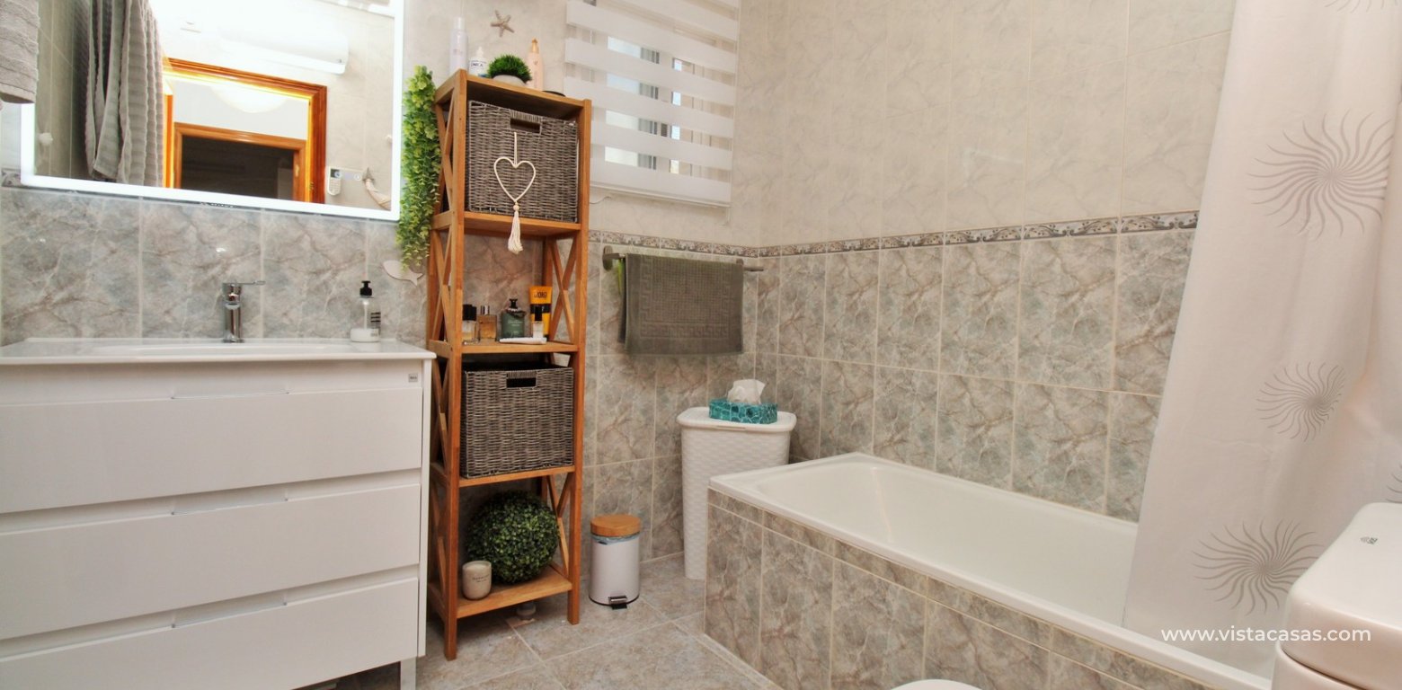 Wtórny - Villa - Villamartin