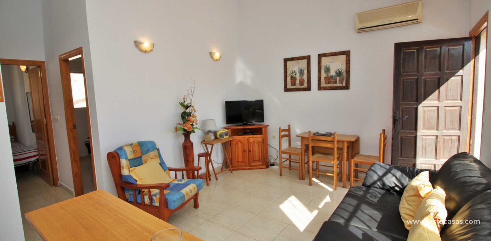 Apartment for sale in Villamartin lounge 2