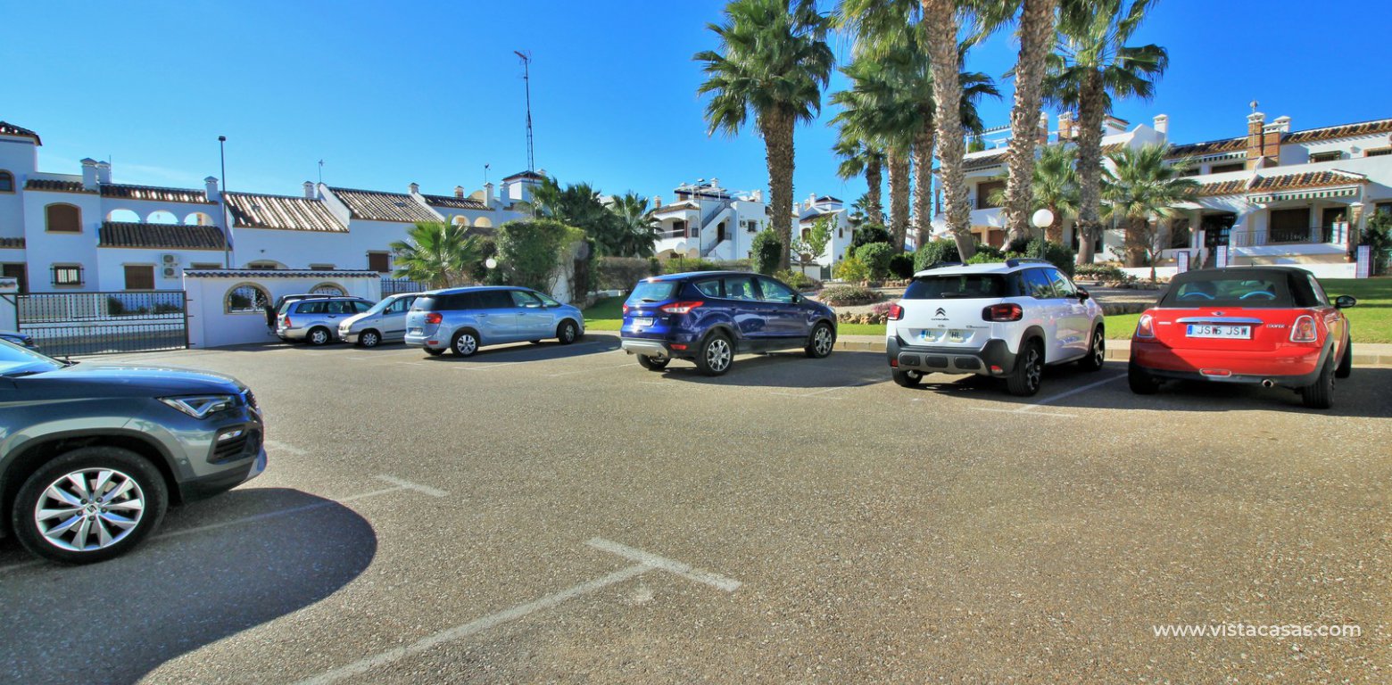 Ground floor apartment for sale in Pau 8 Villamartin communal off road parking