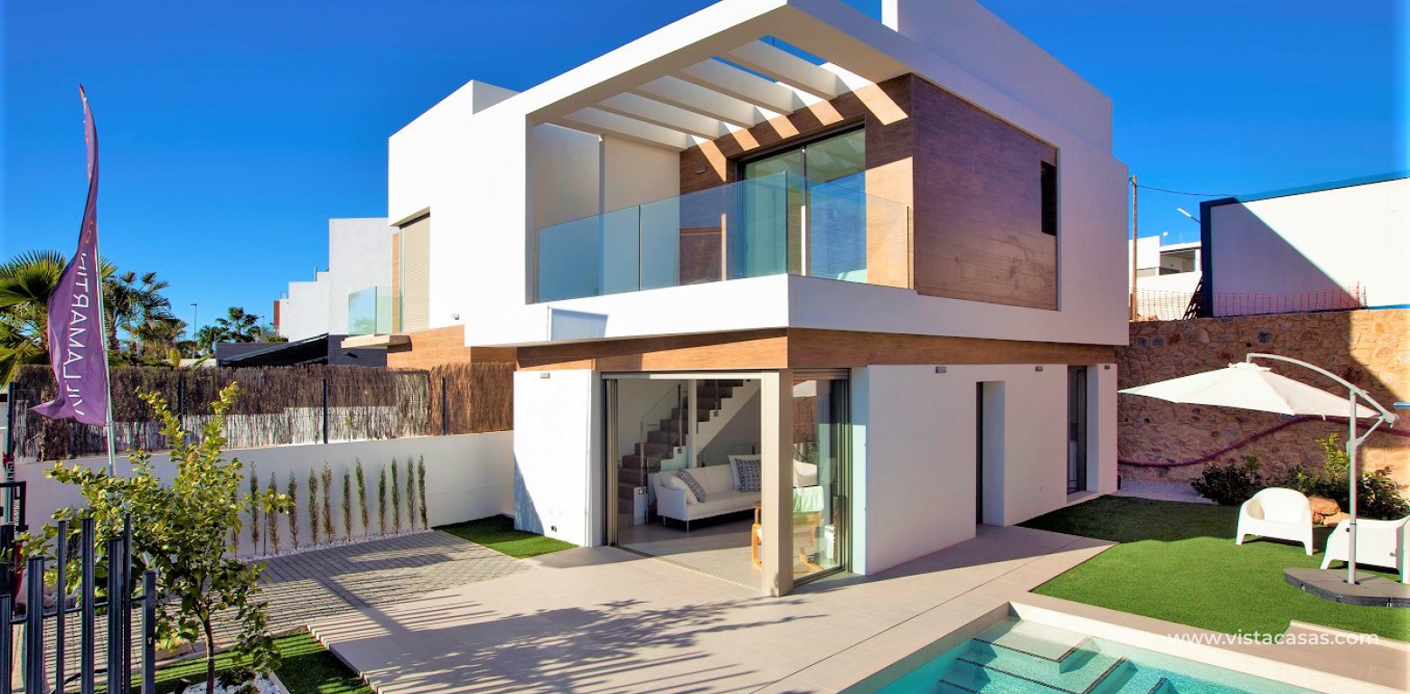 Villa for sale in Villamartin Paradise