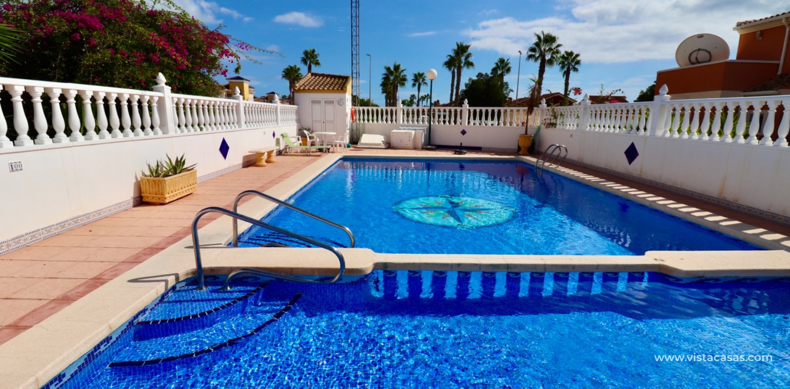 Sale - Villa - El Raso