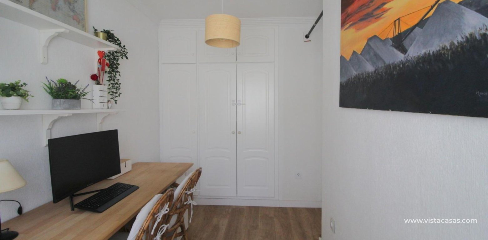 Resale - Apartment - Torrevieja - La Veleta