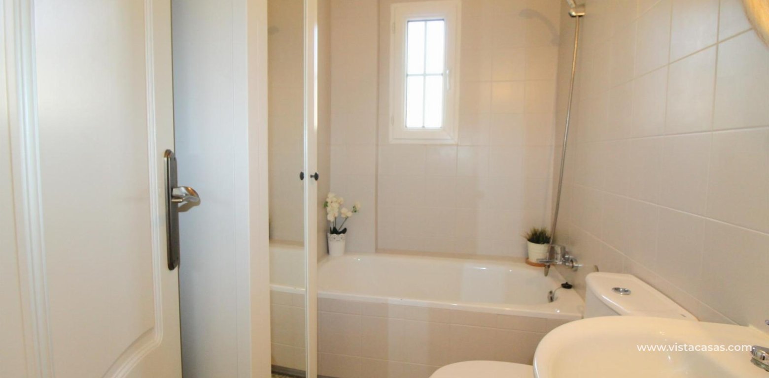 Resale - Apartment - Torrevieja - La Veleta