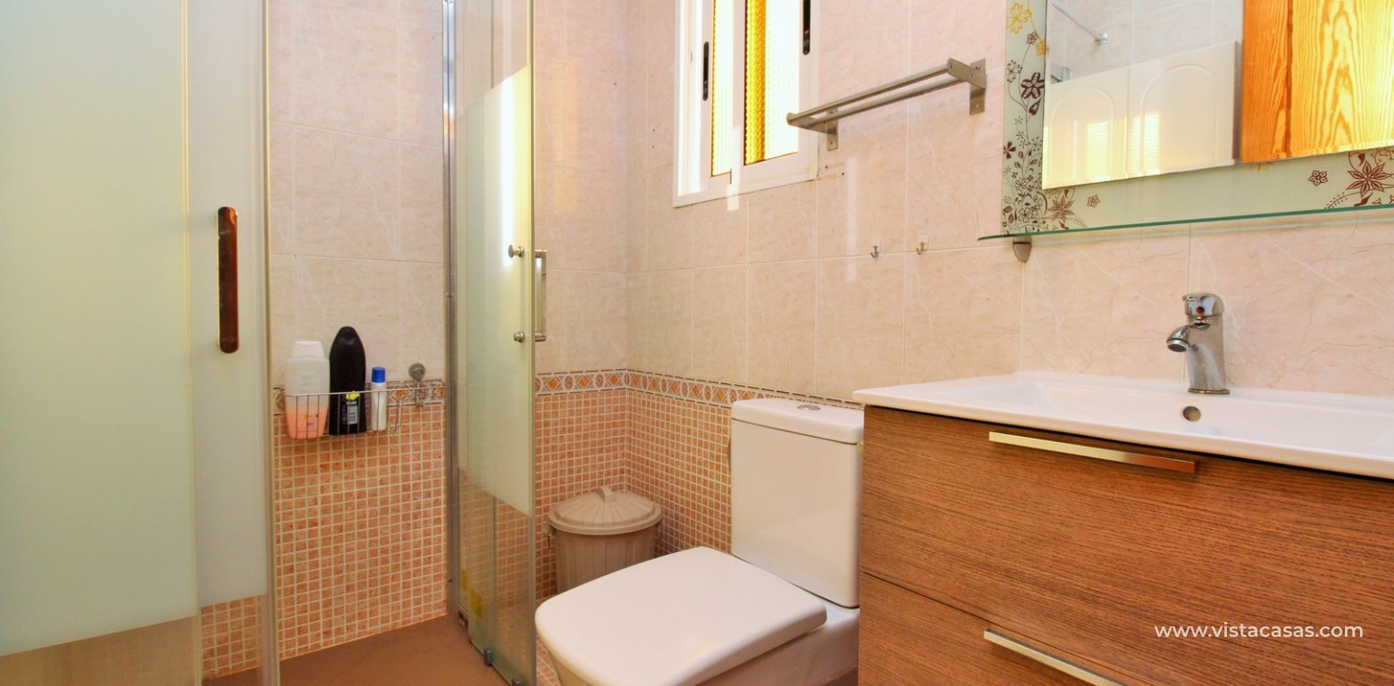 2 Bedroom South-Facing Townhouse For Sale in El Salado Torrevieja bathroom