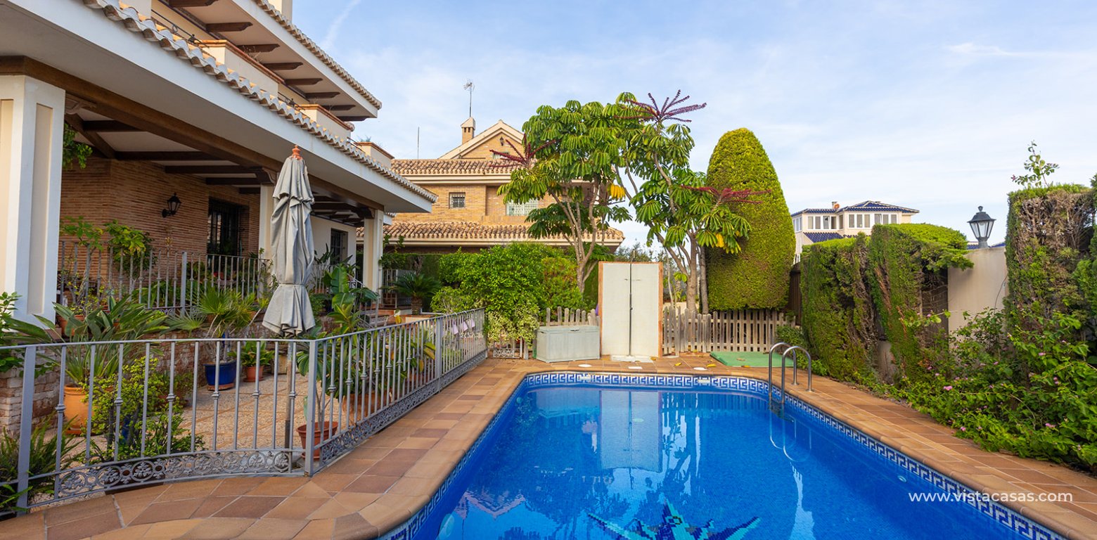 Resale - Villa - Torrevieja - La Veleta