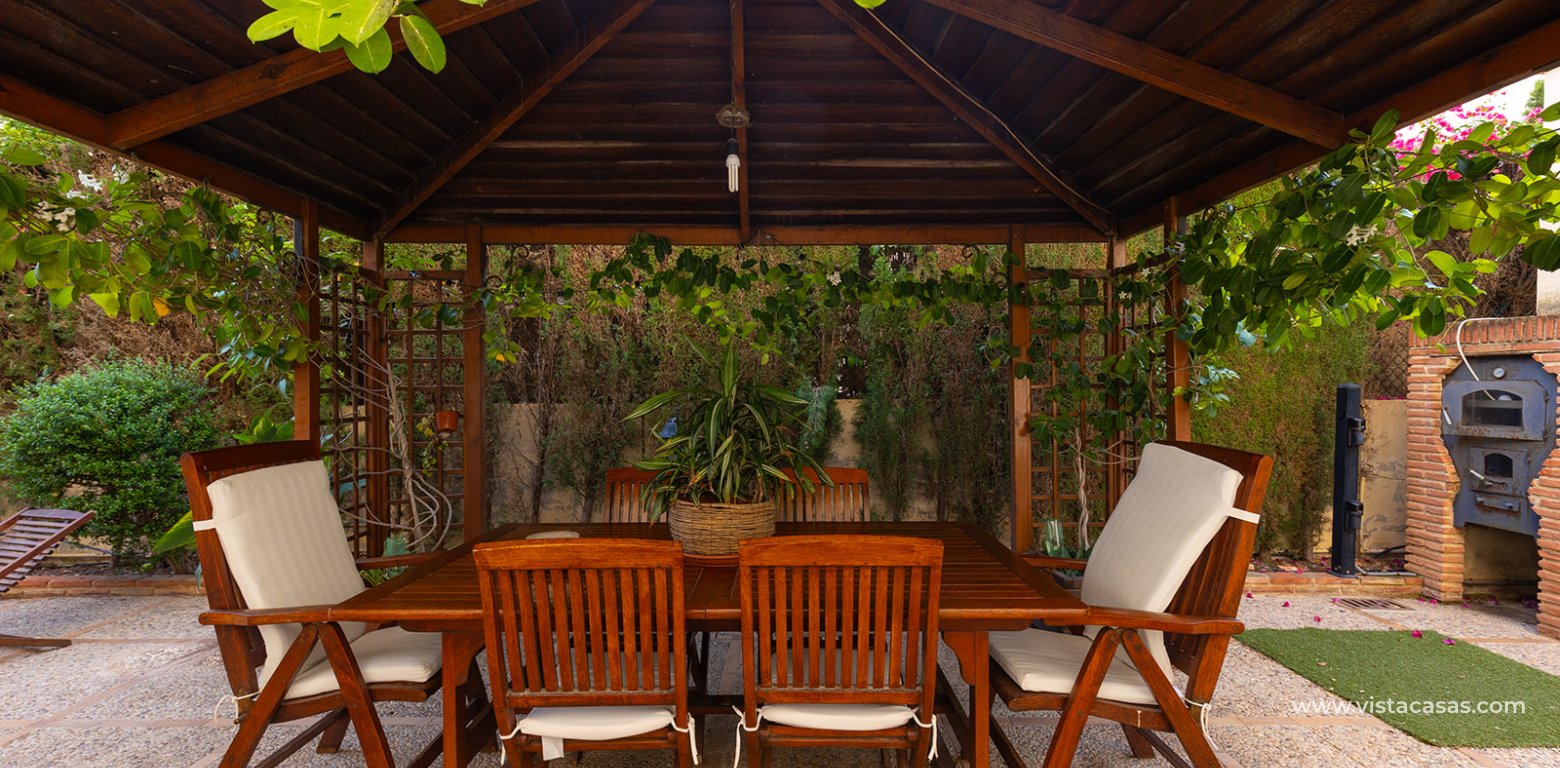 Resale - Villa - Torrevieja - La Veleta