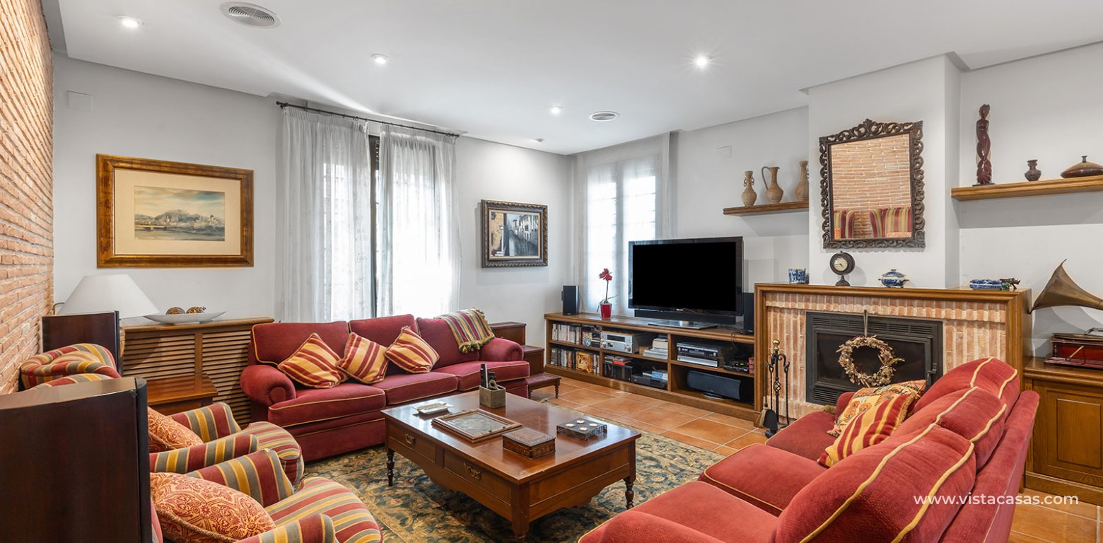 Resale - Villa - Torrevieja - La Veleta