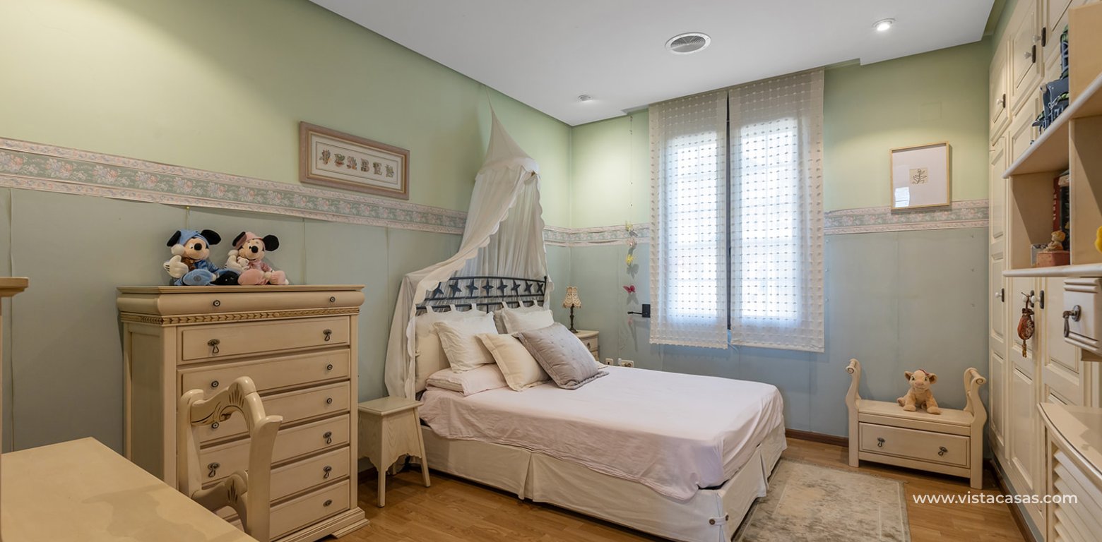 Resale - Villa - Torrevieja - La Veleta