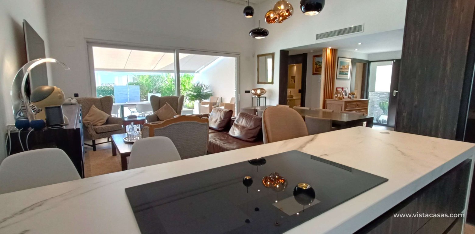 Resale - Villa - Algorfa - La Finca Golf Resort