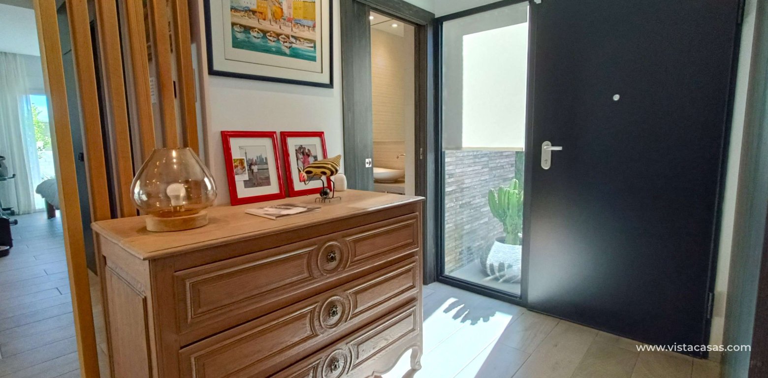 Resale - Villa - Algorfa - La Finca Golf Resort