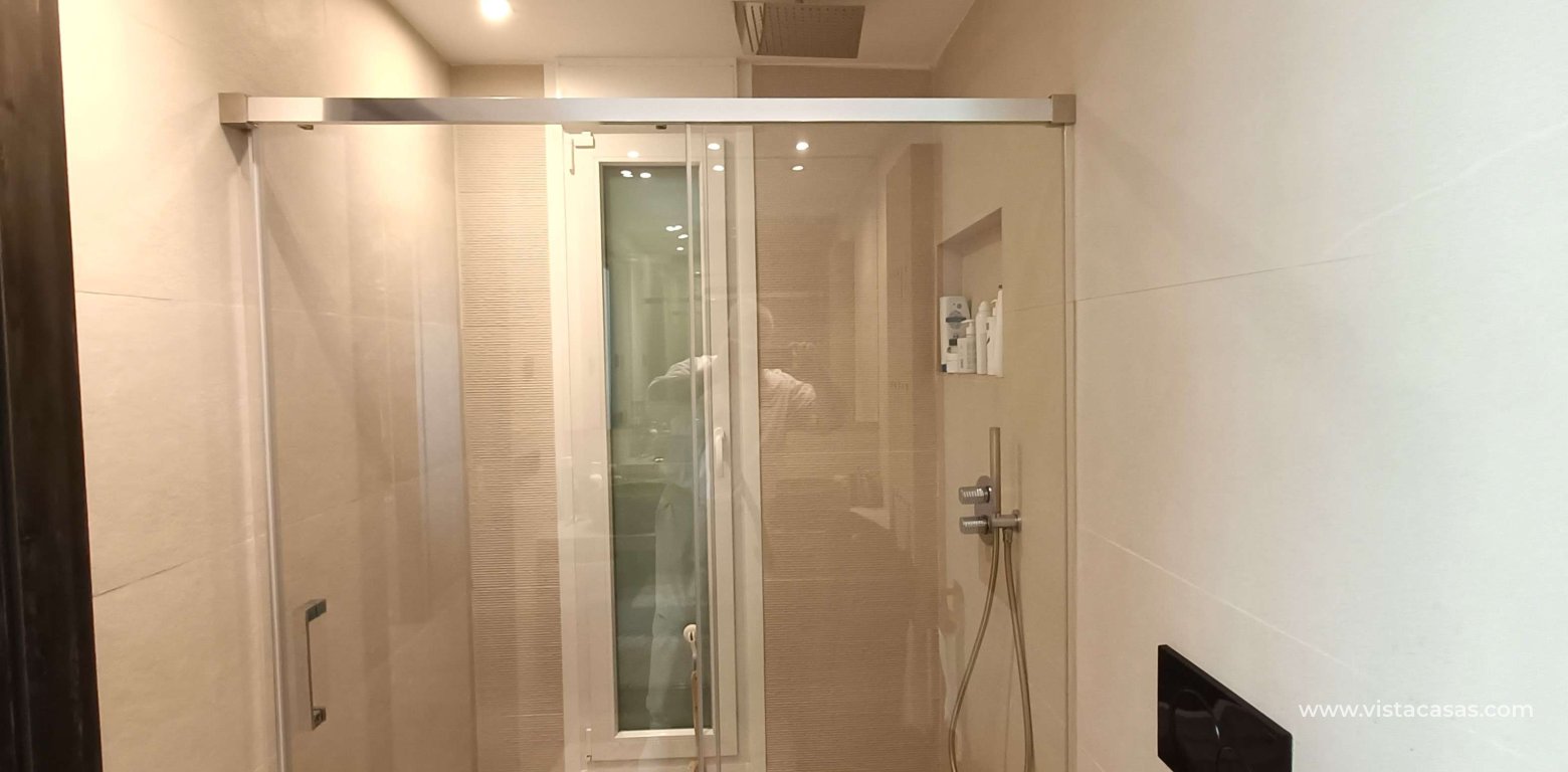 Resale - Villa - Algorfa - La Finca Golf Resort