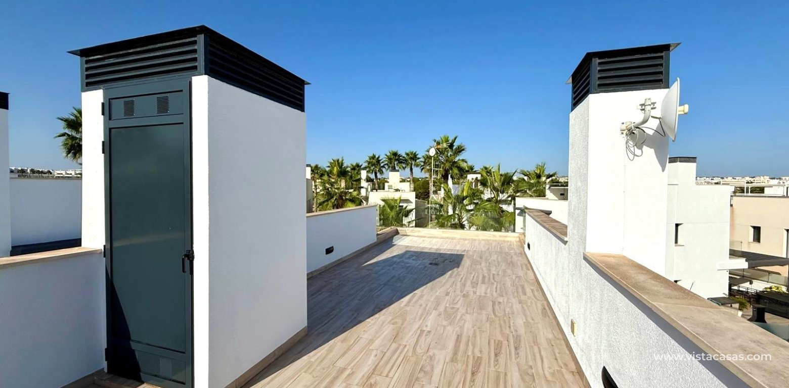 Resale - Villa - Cabo Roig