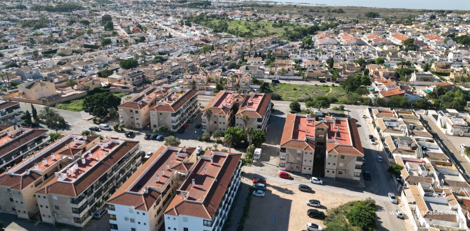 Resale - Apartment - Torrevieja - El Chaparral