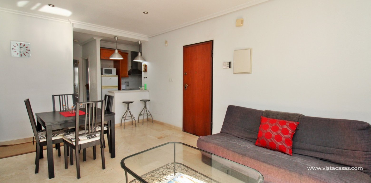 Top Floor Apartment with Garden For Sale in Pau 8 Villamartin lounge 2