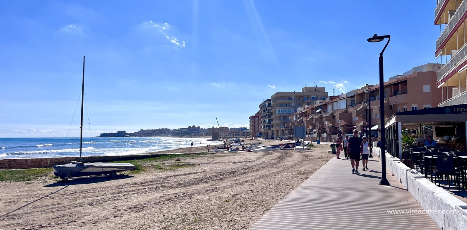 Resale - Apartment - Torrevieja - La Mata