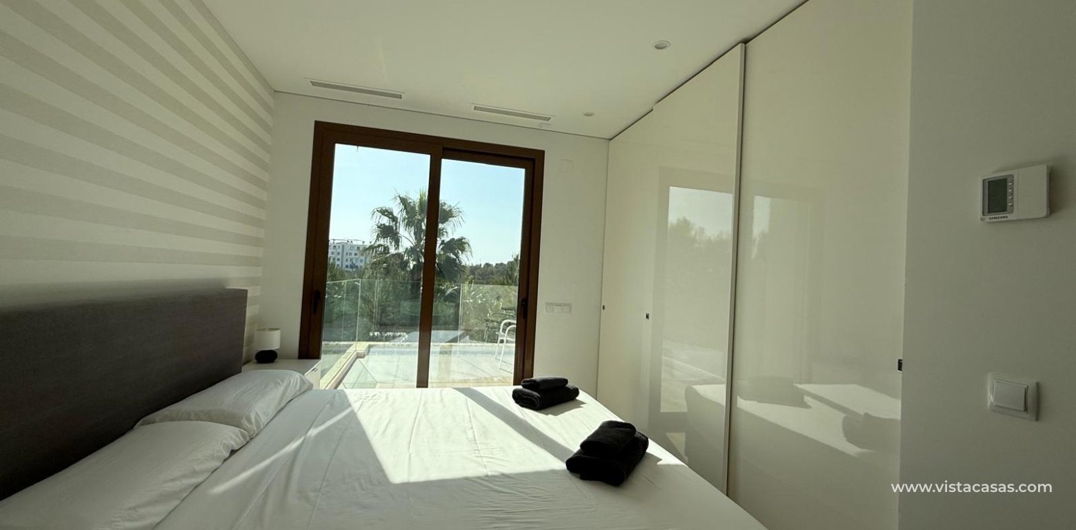 Sale - Villa - Las Colinas Golf