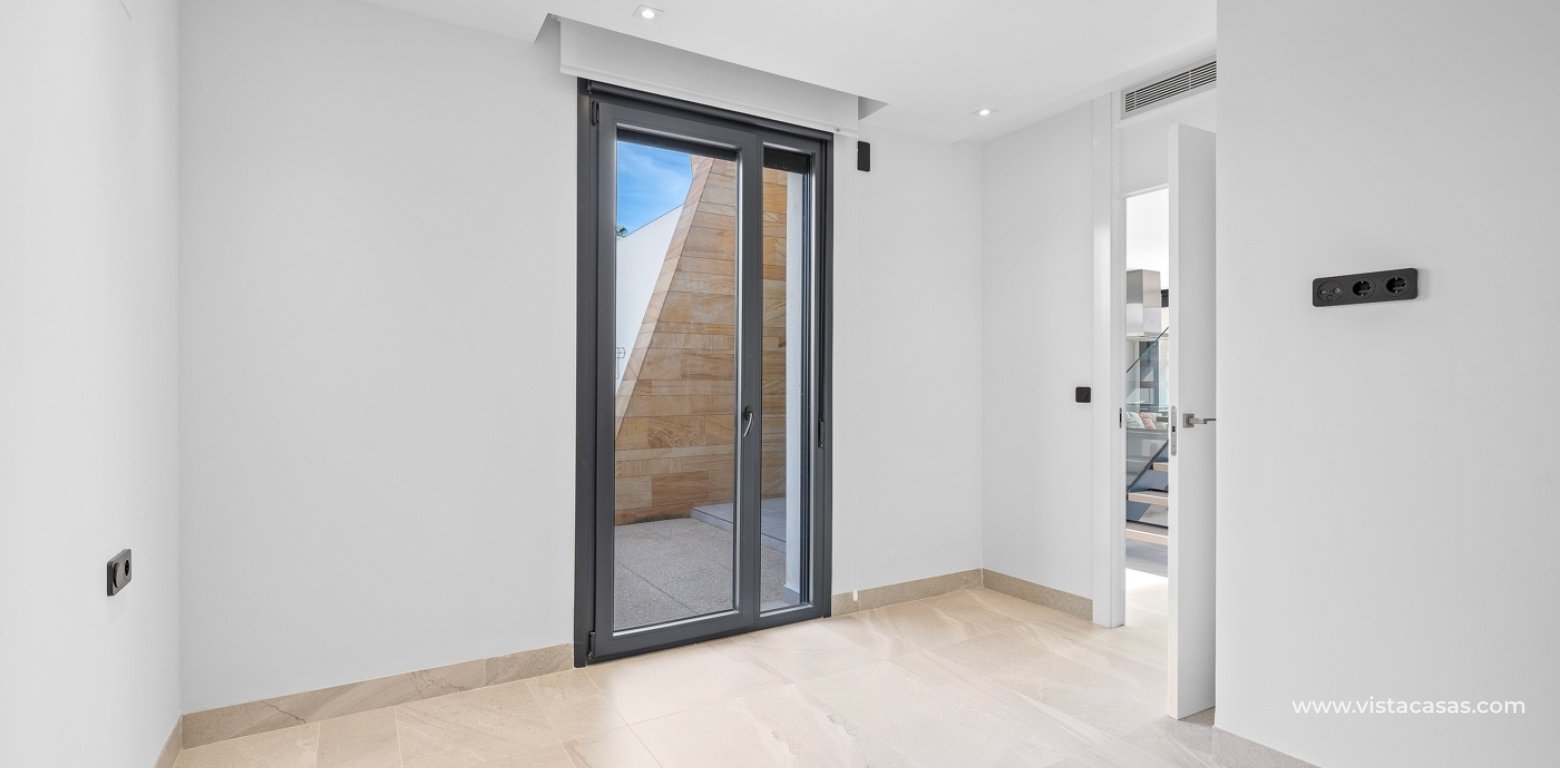 Sale - Townhouse - Villamartin