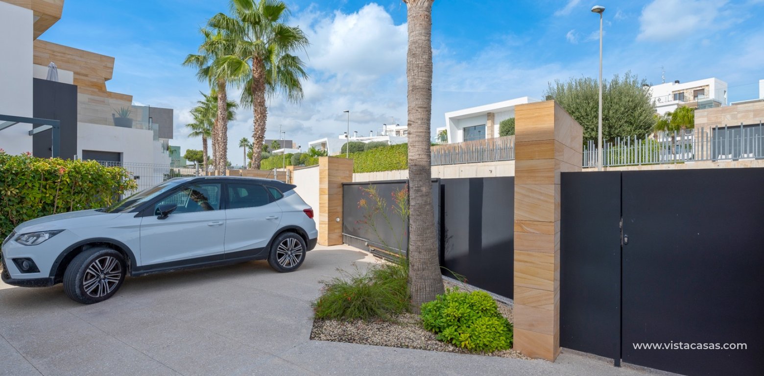 Sale - Townhouse - Villamartin